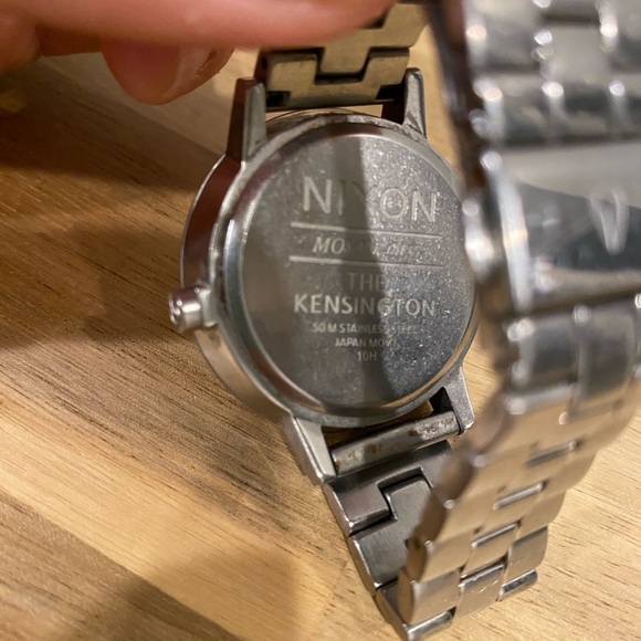 Nixon The Kensington "Movin' Out" Watch - Picture 3 of 4